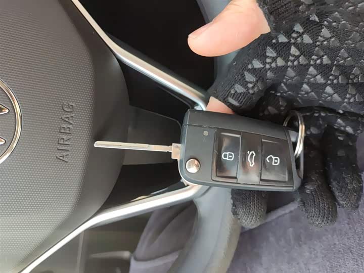 Фото 9 - Volkswagen Lavida