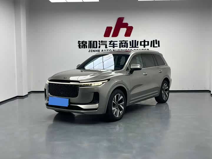 Фото 1 - LiXiang One