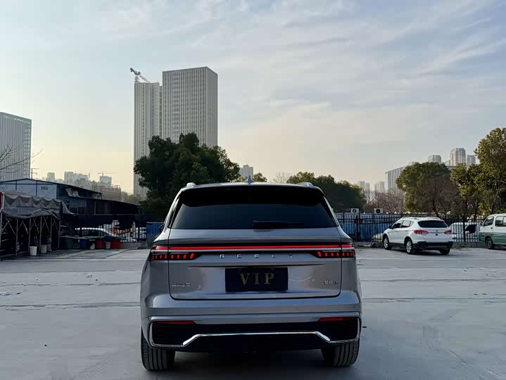 Фото 8 - Geely Monjaro