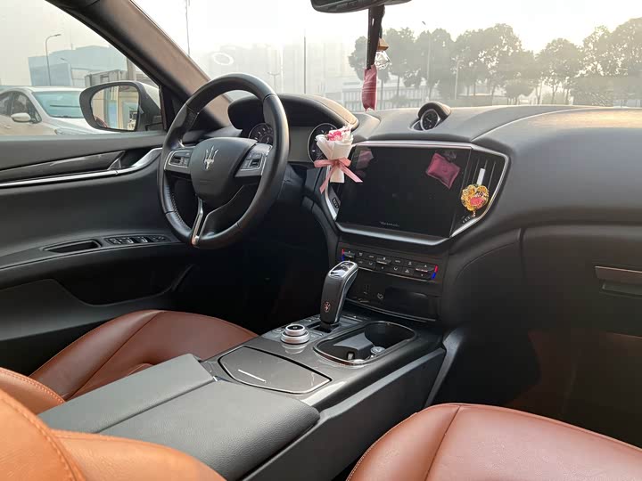 Фото 6 - Maserati Ghibli