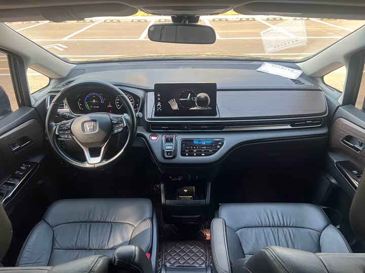 Фото 5 - Honda Odyssey