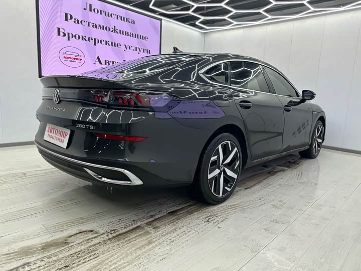 Фото 9 - Volkswagen Lamando L