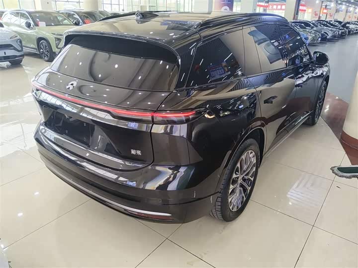 Фото 7 - Nio ES6