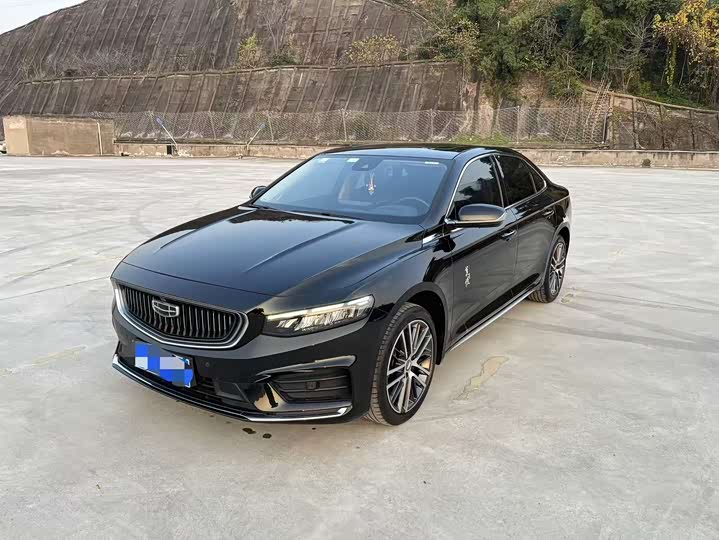 Фото 1 - Geely Preface