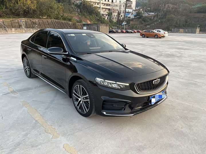 Фото 3 - Geely Preface