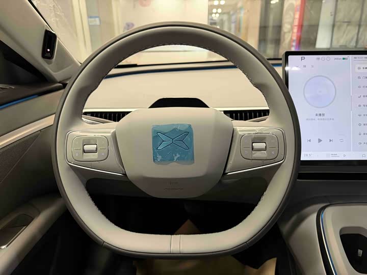 Фото 7 - XPeng Mona M03