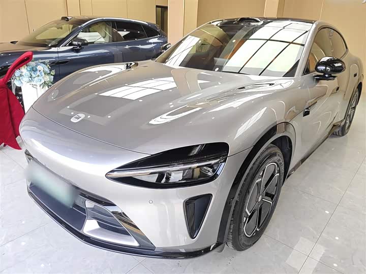 Фото 2 - Xiaomi YU7