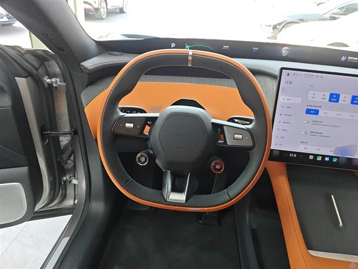 Фото 3 - Xiaomi YU7