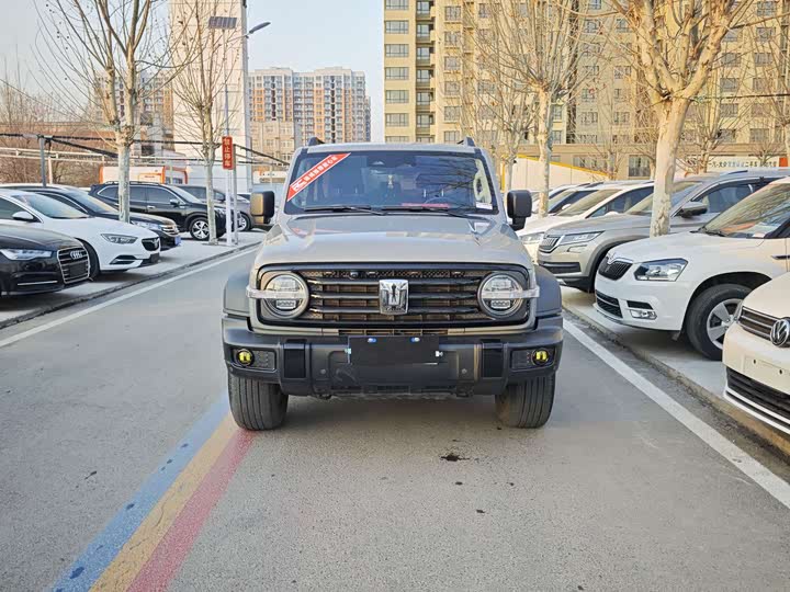 Фото 2 - Tank 300