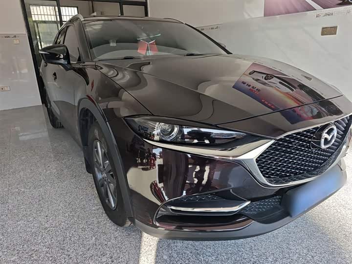 Фото 4 - Mazda CX-4