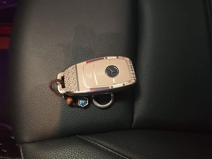 Фото 9 - Mercedes-Benz GLA-Class