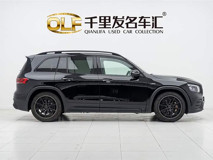 Фото 8 - Mercedes-Benz GLB-Class AMG