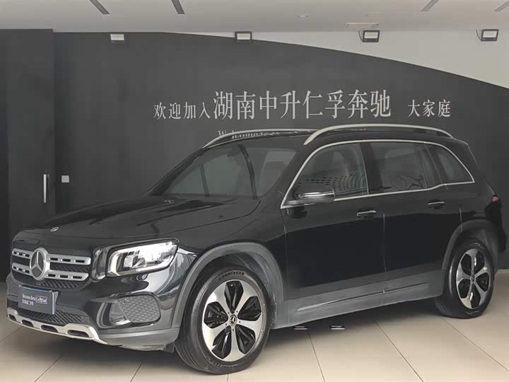 Фото 1 - Mercedes-Benz GLB-Class