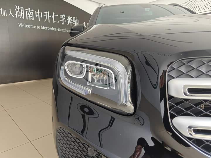 Фото 4 - Mercedes-Benz GLB-Class