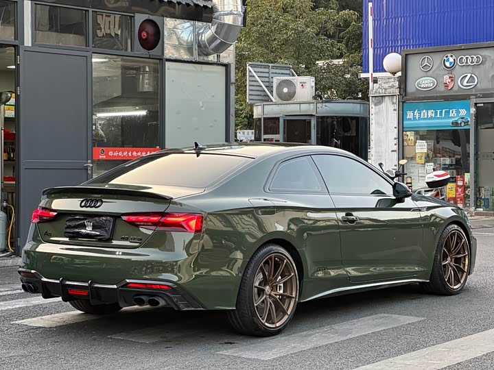 Фото 4 - Audi A5