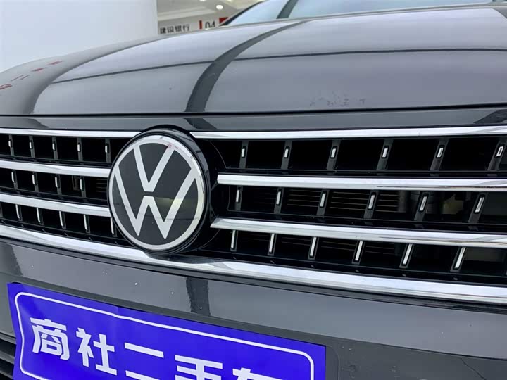 Фото 7 - Volkswagen Magotan