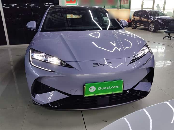 Фото 3 - BYD Sea Lion 07 EV