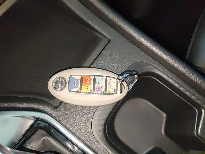 Фото 9 - Nissan Sylphy