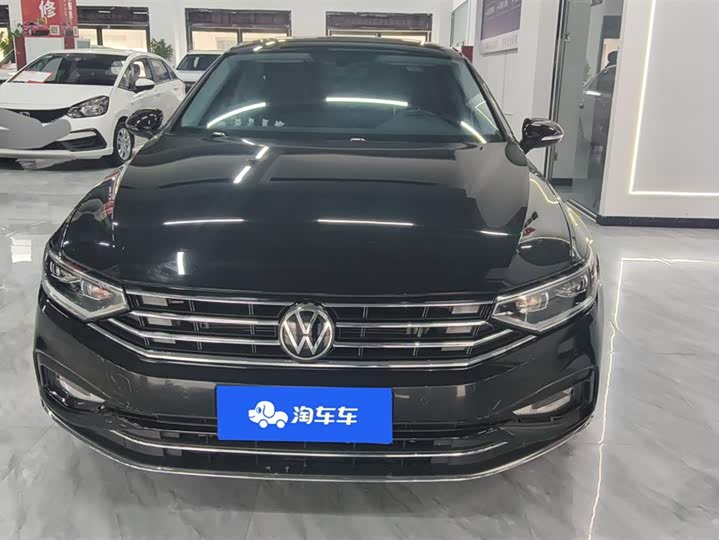 Фото 2 - Volkswagen Magotan