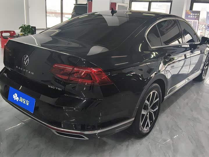 Фото 3 - Volkswagen Magotan