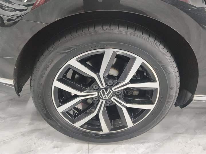 Фото 6 - Volkswagen Magotan