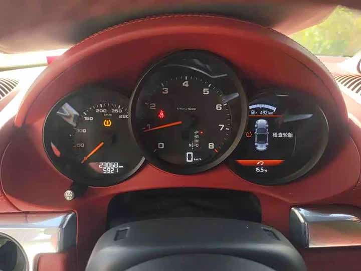 Фото 3 - Porsche 718