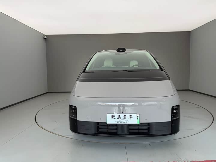 Фото 2 - LiXiang Mega