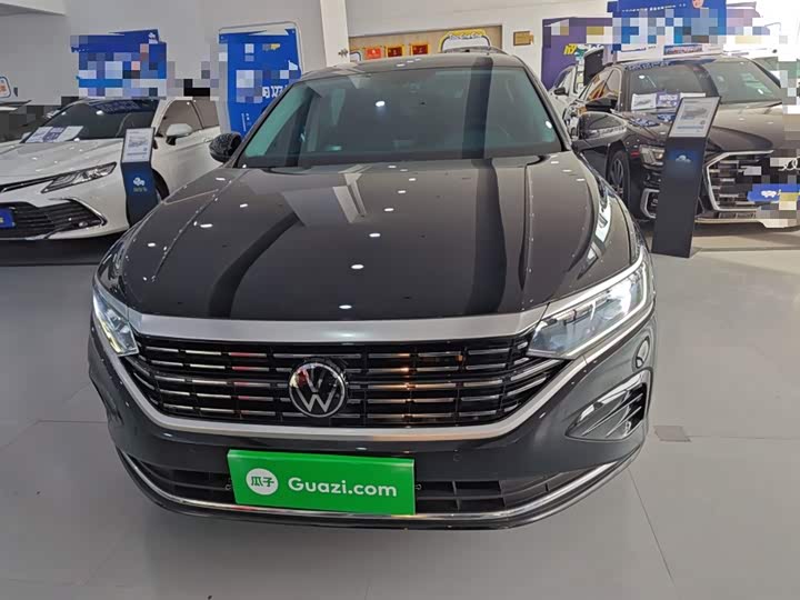 Фото 3 - Volkswagen Passat