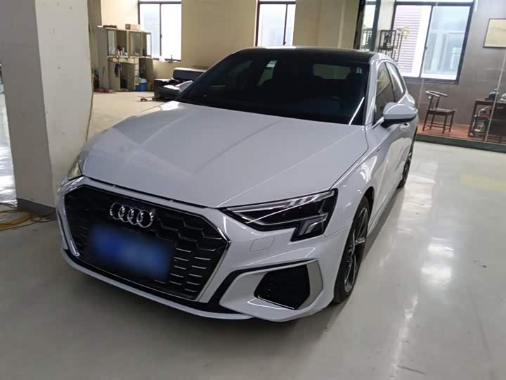 Фото 1 - Audi A3