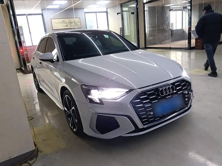 Фото 4 - Audi A3