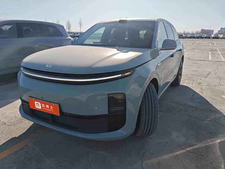 Фото 1 - LiXiang L6