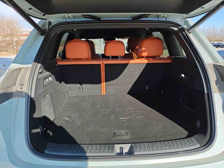 Фото 5 - LiXiang L6