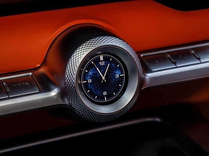 Фото 7 - Tank 700 Hybrid