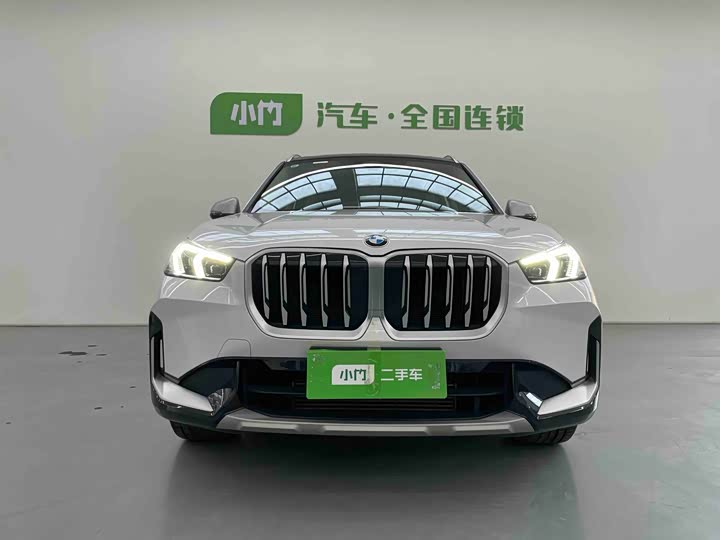 Фото 2 - BMW X1