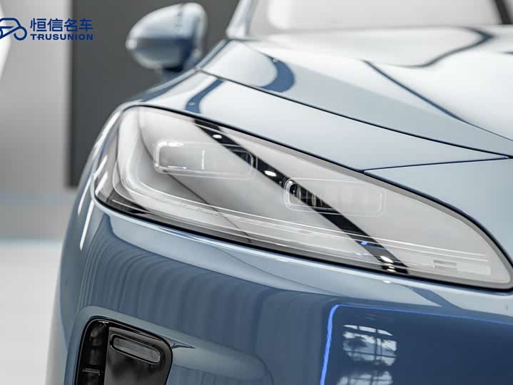 Фото 9 - Shangjie (Huawei × SAIC) H5