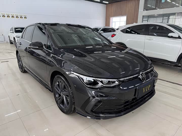 Фото 6 - Volkswagen Golf