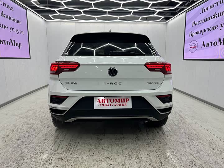 Фото 7 - Volkswagen T-Roc