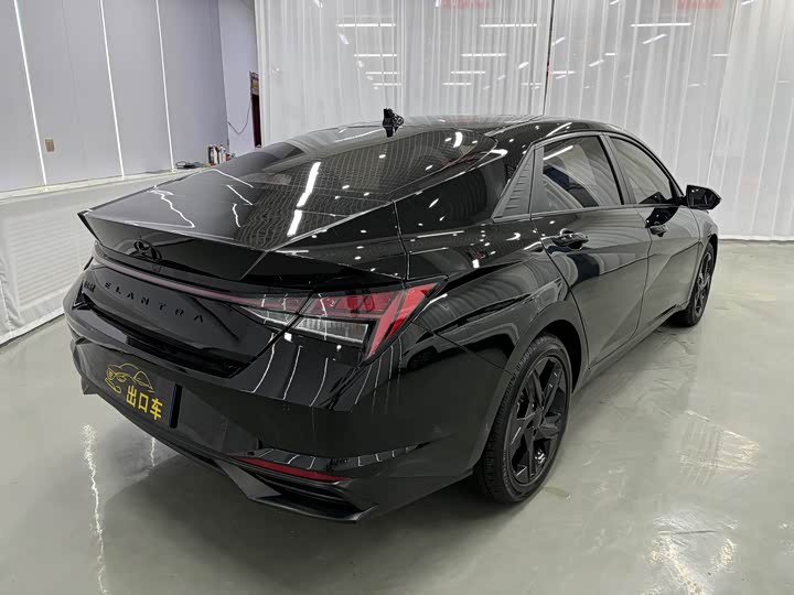 Фото 5 - Hyundai Elantra N line