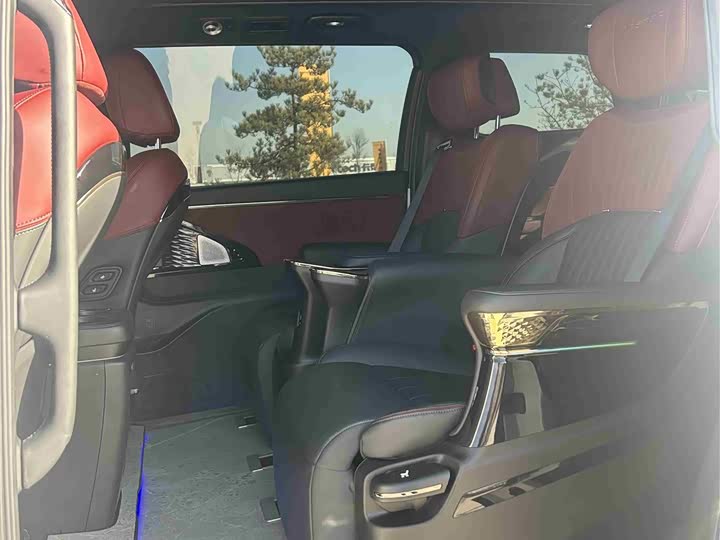 Фото 8 - GAC Trumpchi M8