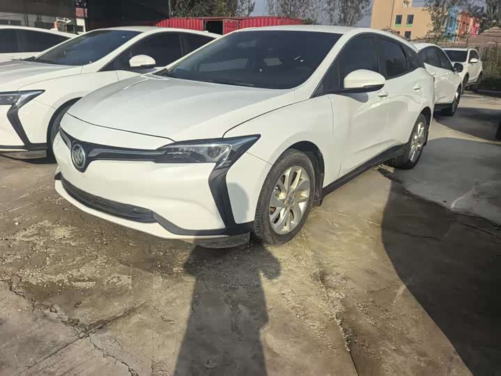 Фото 1 - Buick Velite 6