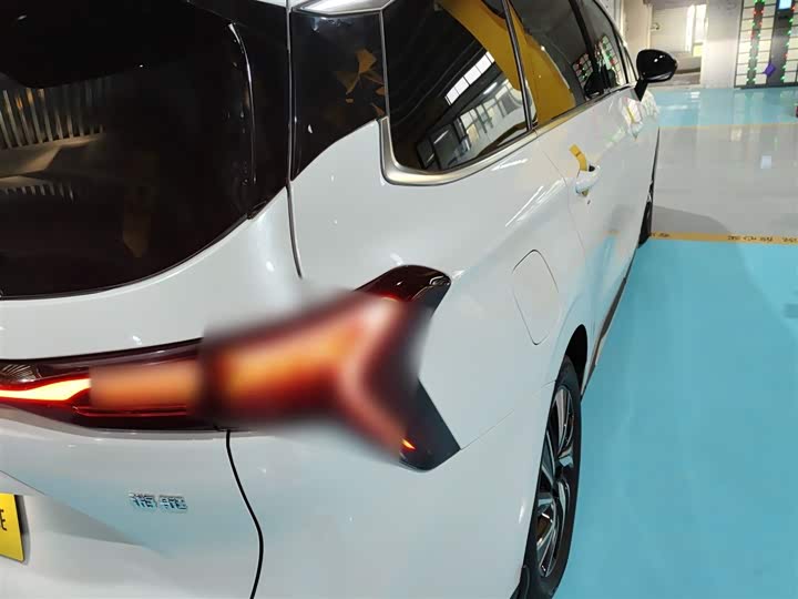 Фото 8 - Dongfeng Forthing Yacht