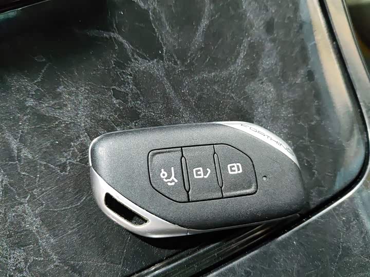 Фото 9 - Dongfeng Forthing Yacht