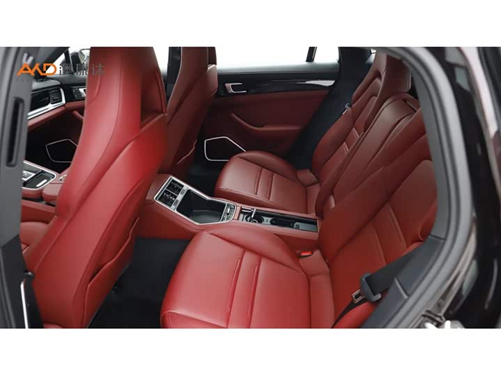 Фото 7 - Porsche Panamera