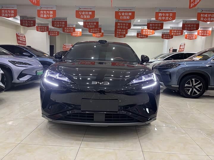 Фото 2 - BYD Sea Lion 07 EV