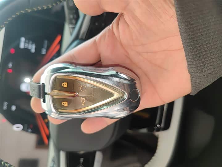 Фото 8 - Changan CS75 Plus