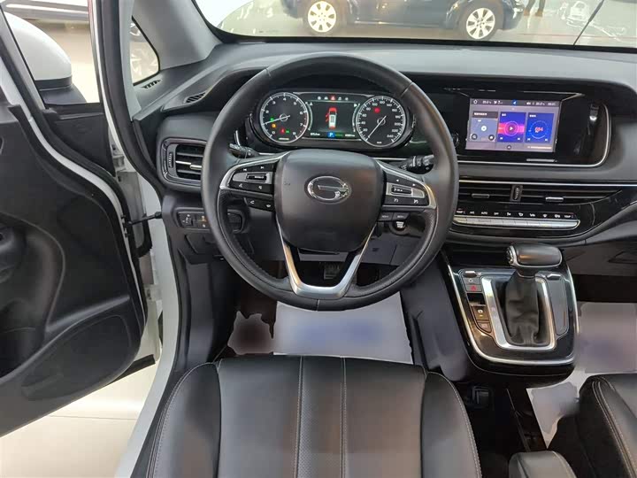 Фото 3 - GAC Trumpchi M6