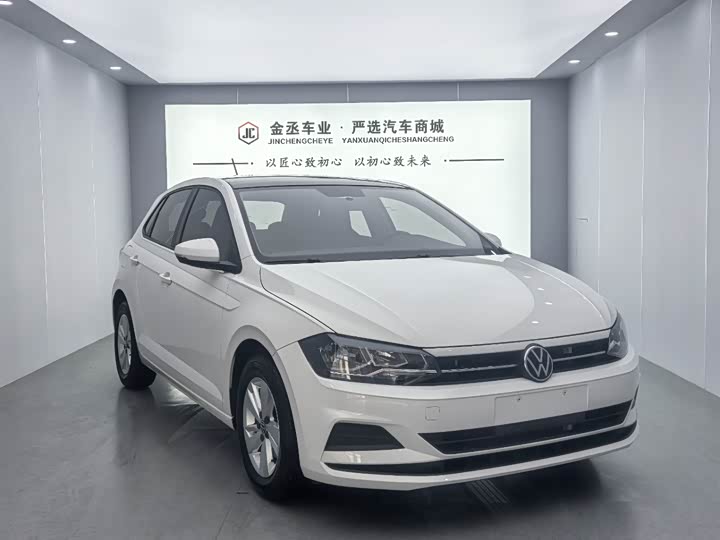 Фото 3 - Volkswagen Polo