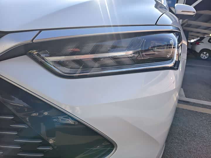 Фото 3 - BYD Qin Plus