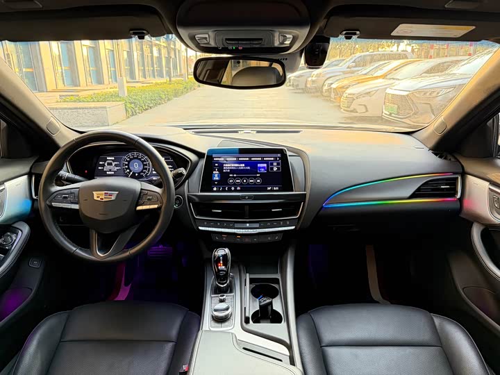 Фото 6 - Cadillac CT5