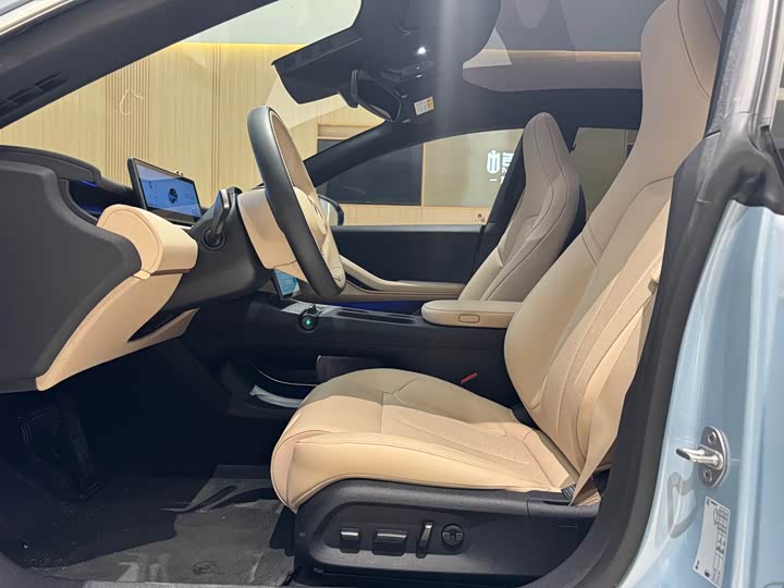 Фото 8 - Nio ET5